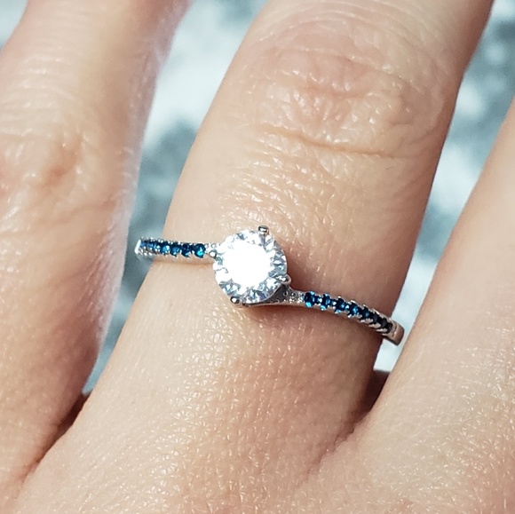 Jewelry - Silver Round Cubic Zirconia Created Nano Sapphire